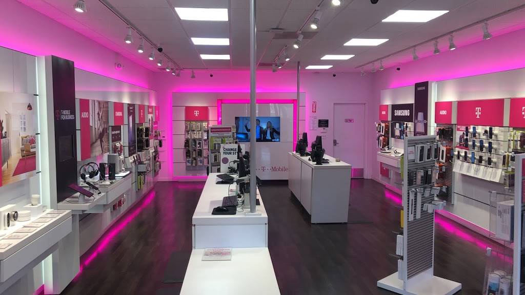 T-Mobile | 4370 Palm Ave Ste H, San Diego, CA 92154, USA | Phone: (619) 240-3865