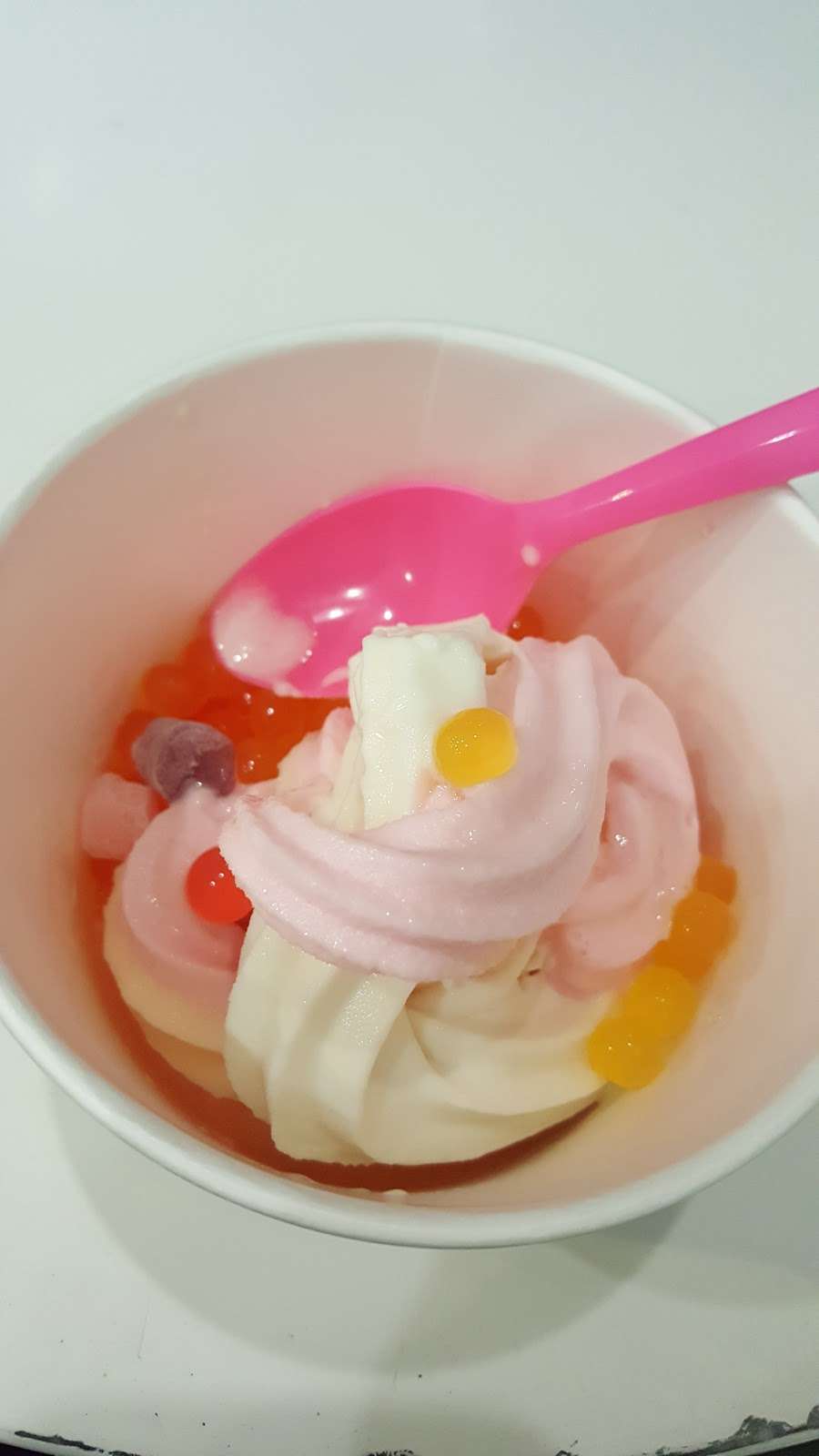 Yapple Yogurt | 50 E Wynnewood Rd, Wynnewood, PA 19096, USA | Phone: (610) 645-0500