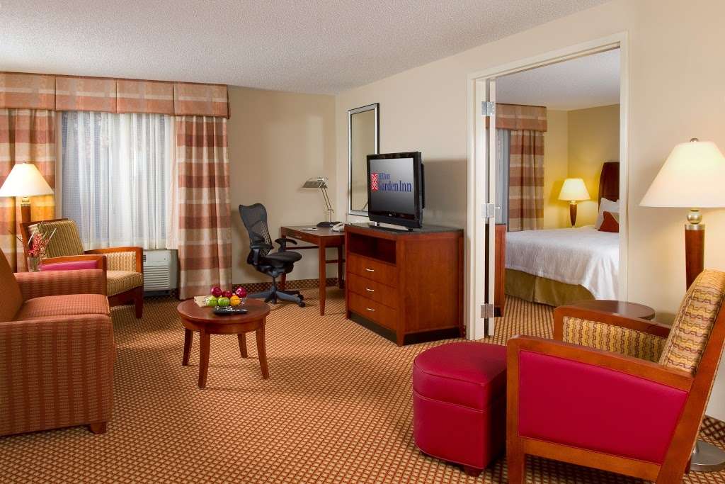 Hilton Garden Inn Dover | 1706 N Dupont Hwy, Dover, DE 19901, USA | Phone: (302) 674-3784