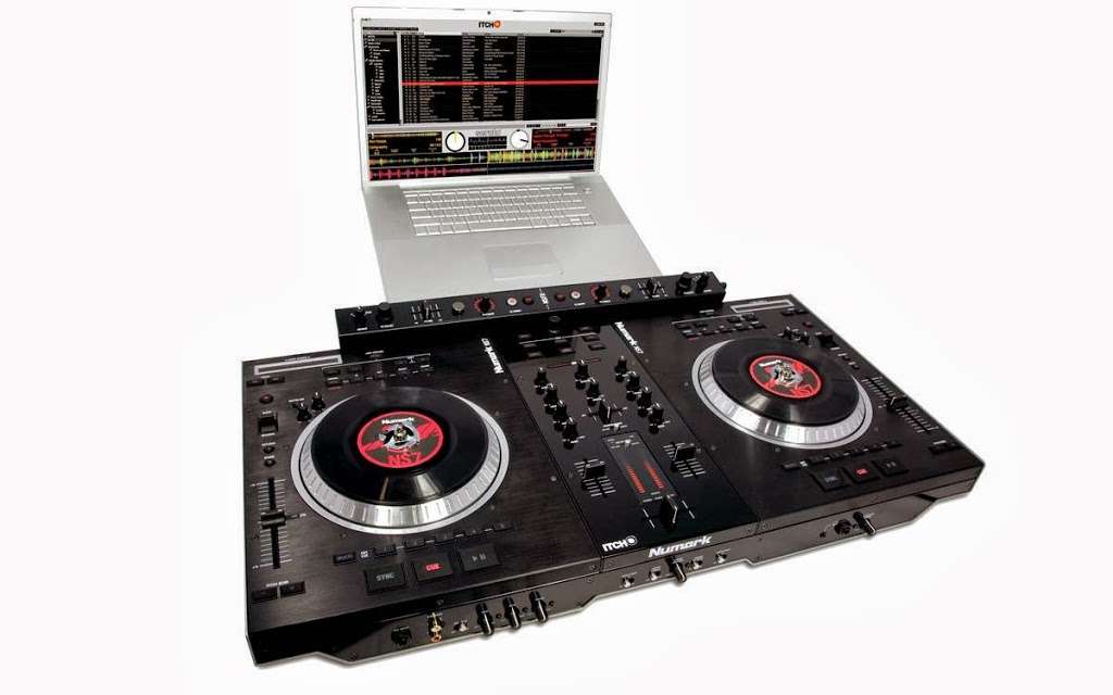 The DJ Hookup | 1230 S Lake St, Mundelein, IL 60060, USA | Phone: (312) 663-8354