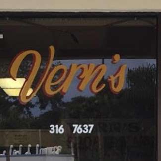 Verns Card & Coin | 1139 N Dixie Fwy, New Smyrna Beach, FL 32168, USA | Phone: (386) 316-7637