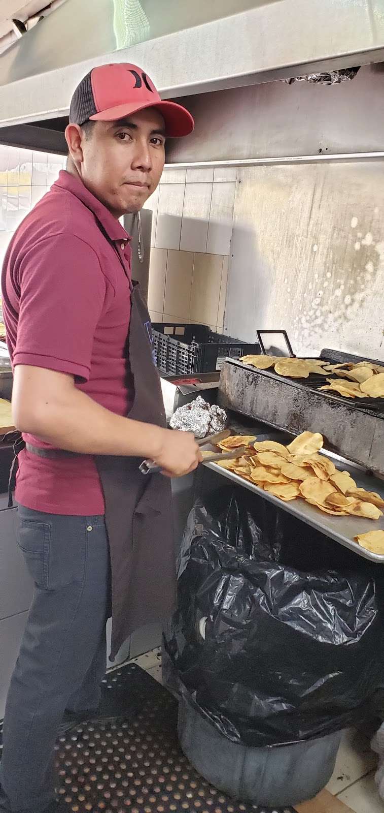 Tacos El Paisita | Calz del Tecnológico, Tomas Aquino, 22414 Tijuana, B.C., Mexico