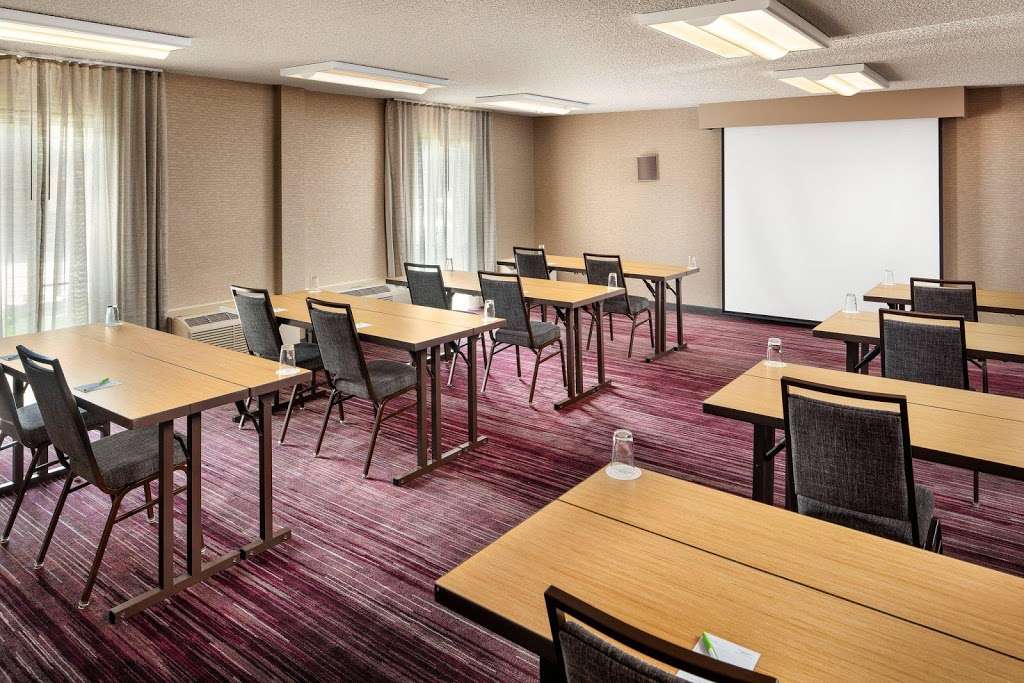 Courtyard by Marriott Anaheim Buena Park | 7621 Beach Blvd, Buena Park, CA 90620, USA | Phone: (714) 670-6600