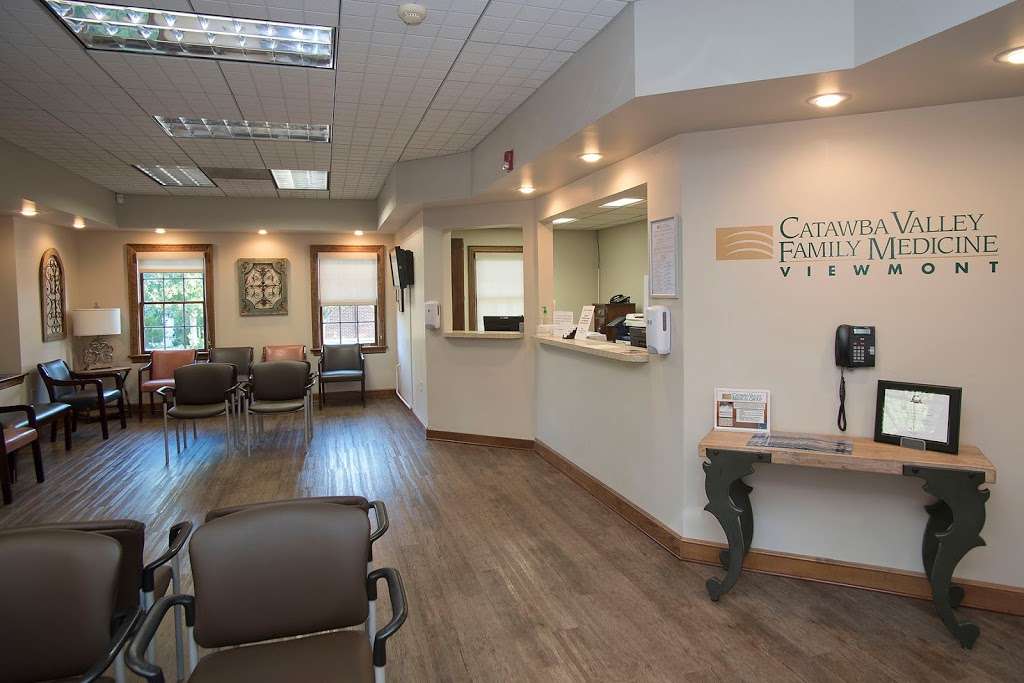 Catawba Valley Family Medicine - Viewmont | 1205 N Center St, Hickory, NC 28601, USA | Phone: (828) 324-1699