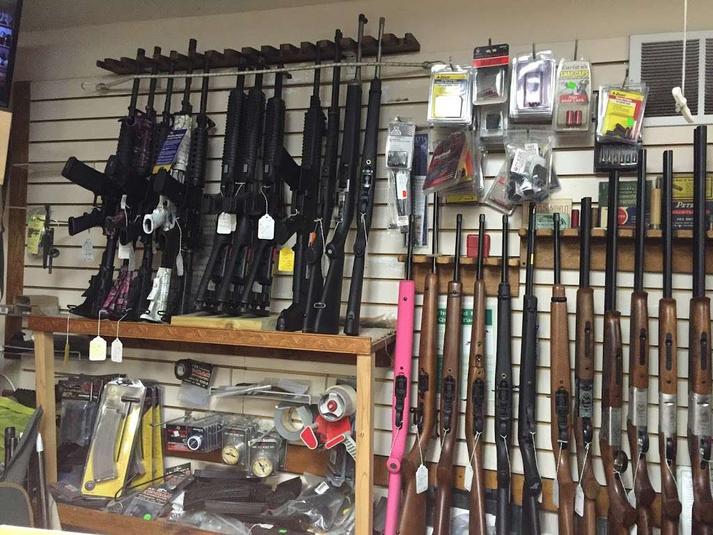 Gun Rack | 1726 NW Blvd, Vineland, NJ 08360, USA | Phone: (856) 692-4773