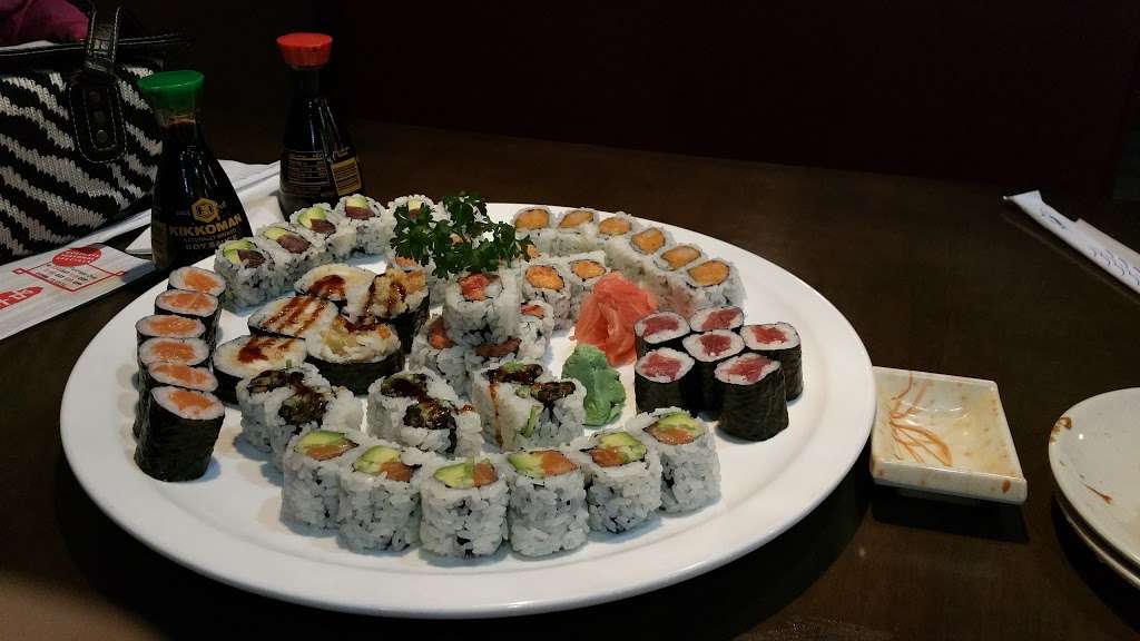 Nagoya Japanese Cuisine | 1785, 4500 Bordentown Ave, Sayreville, NJ 08872 | Phone: (732) 967-8626