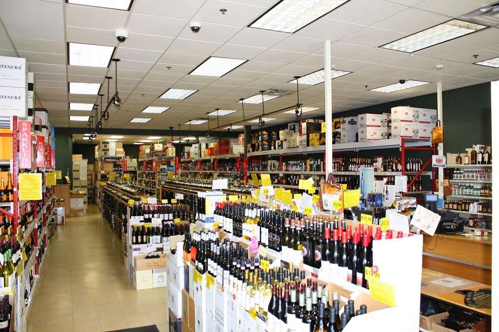 Wine Bazaar | 2425 Palmer Ave, New Rochelle, NY 10801, USA | Phone: (914) 712-0260