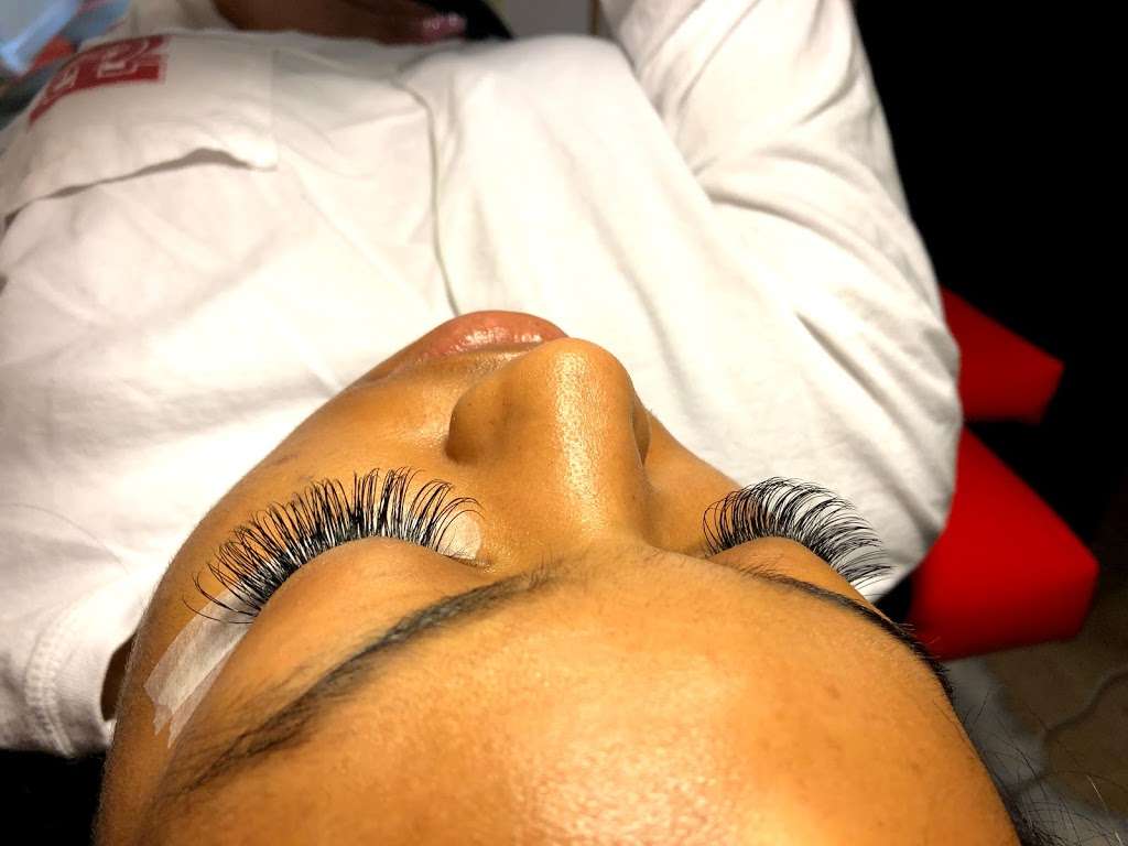 7 Loyal Lashes | 10931 Indian Head Hwy, Fort Washington, MD 20744, USA | Phone: (202) 853-8190