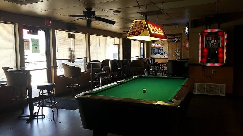 Roosters Billards | 6001 N Main St, Fort Worth, TX 76179, USA | Phone: (817) 847-8039