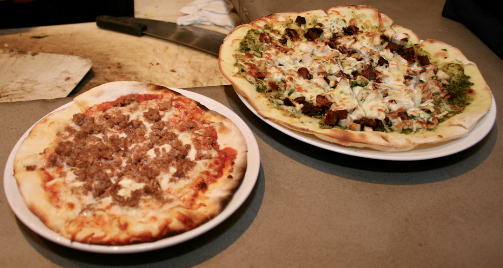 Sazza Pizza+Salads | 2500 E Orchard Rd Unit E, Greenwood Village, CO 80121, USA | Phone: (303) 797-2992