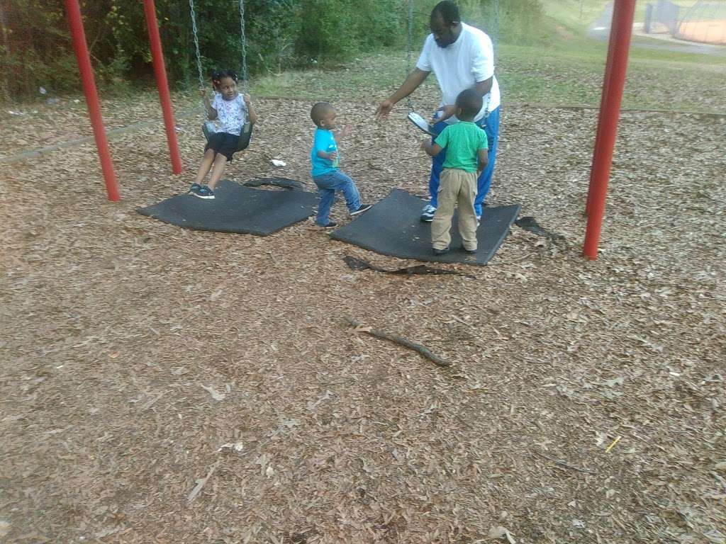 Enderly Park | 1501 Enderly Rd, Charlotte, NC 28208, USA | Phone: (980) 314-1002