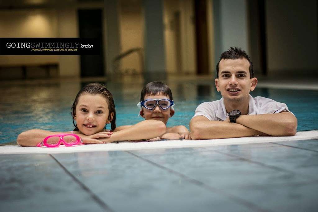 Going Swimmingly London | 100 Friars Ave, Wimbledon, London SW15 3DU, UK | Phone: 07873 178154