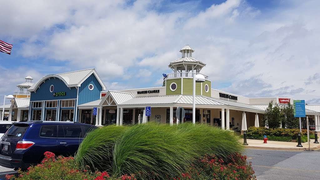 Tanger Outlets Rehoboth Beach | 36470 Seaside Outlet Dr, Rehoboth Beach, DE 19971, USA | Phone: (302) 226-9223