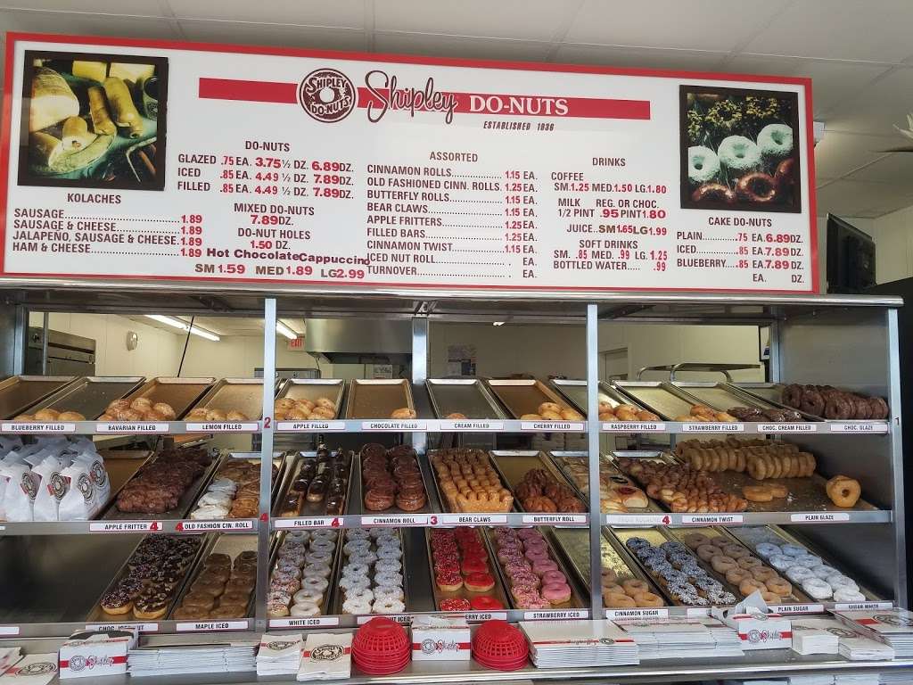 Shipley Do-Nuts | 210 TX-332, Lake Jackson, TX 77566 | Phone: (979) 299-6266