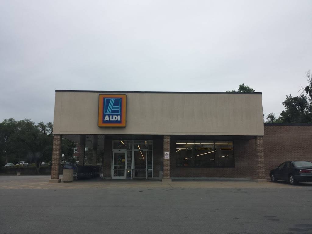 ALDI | 6415 Troost Ave, Kansas City, MO 64131, USA | Phone: (855) 955-2534