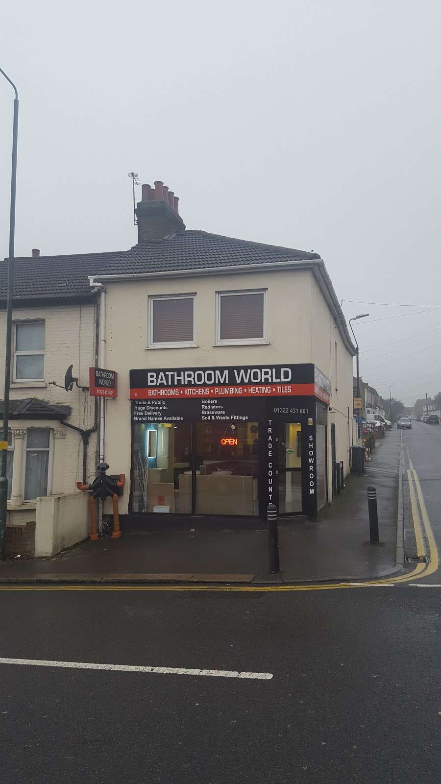 Bathroom World UK | 92 Nuxley Rd, Belvedere DA17 5LD, UK | Phone: 01322 431801