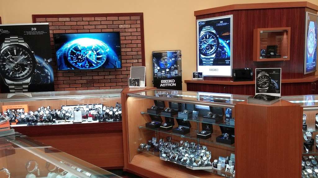 Clifton Jewelers | 852 New Jersey 3 West, Suite 208, Clifton, NJ 07012, USA | Phone: (973) 777-7288