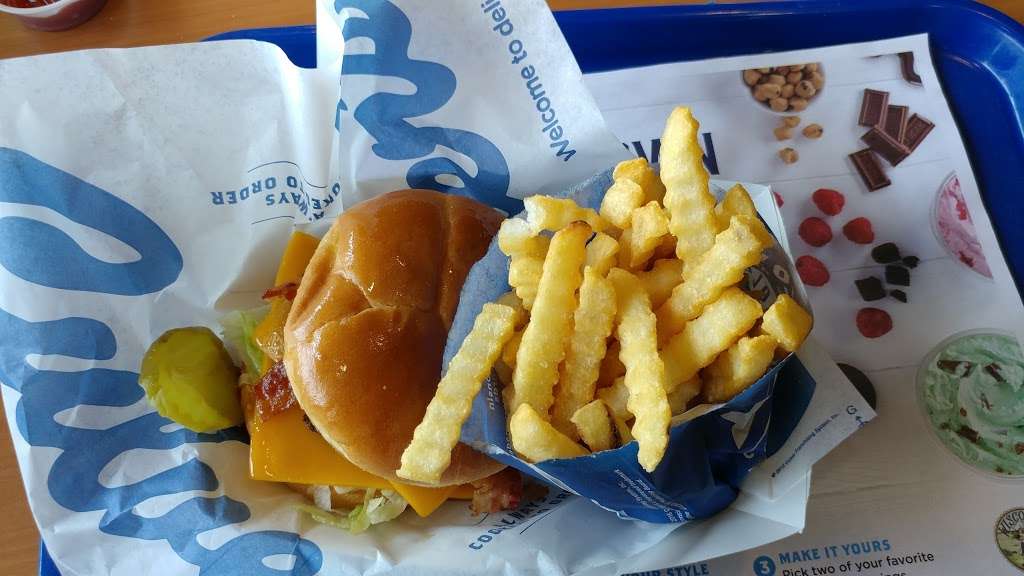 Culvers | 6386 S Scatterfield Rd, Anderson, IN 46013, USA | Phone: (765) 640-5158