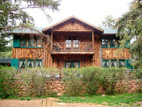 Rocky Mountain Lodge | 4680 Hagerman Rd, Cascade, CO 80809, USA | Phone: (719) 684-2521