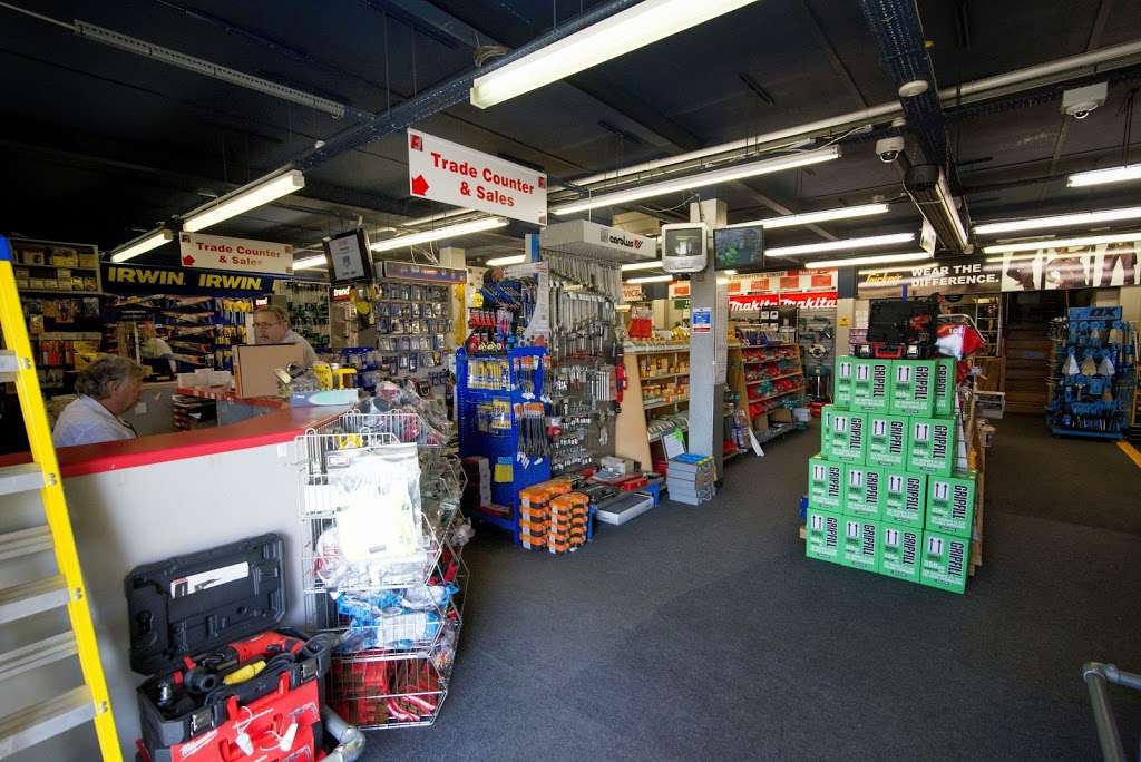 Fixings & Power Tool Center | 14 Bonehurst Rd, Salfords, Redhill RH1 5EQ, UK | Phone: 01293 820088