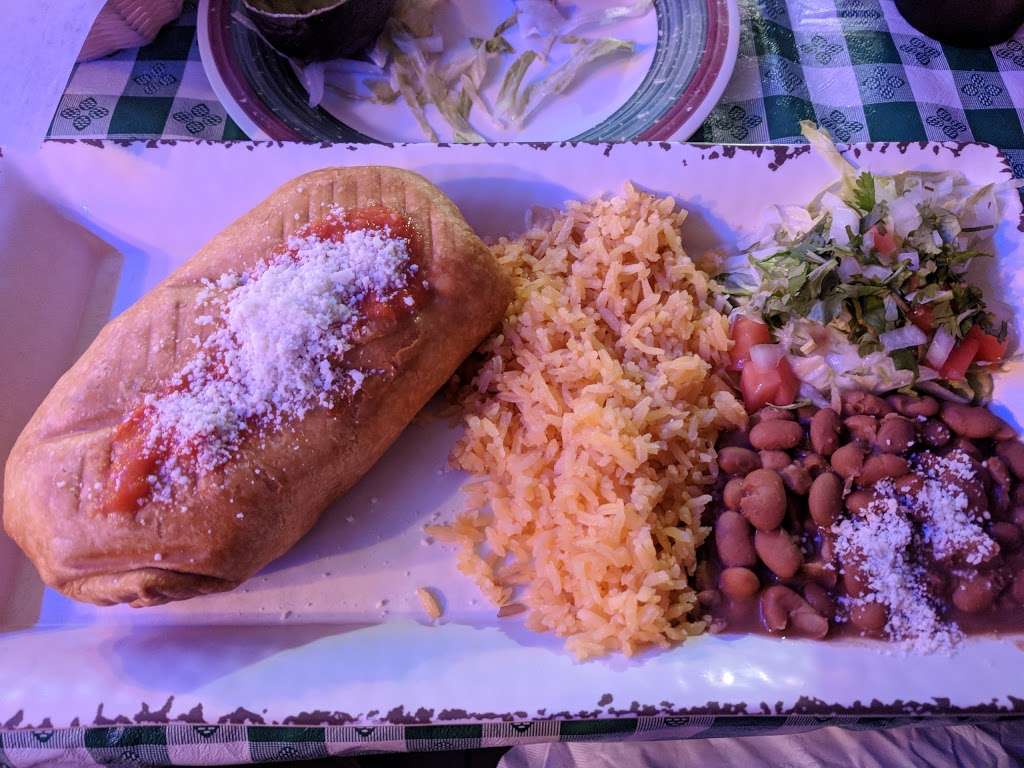 Los Pinos Restaurant | 571 Monmouth Rd, Jackson, NJ 08527, USA | Phone: (732) 928-5110