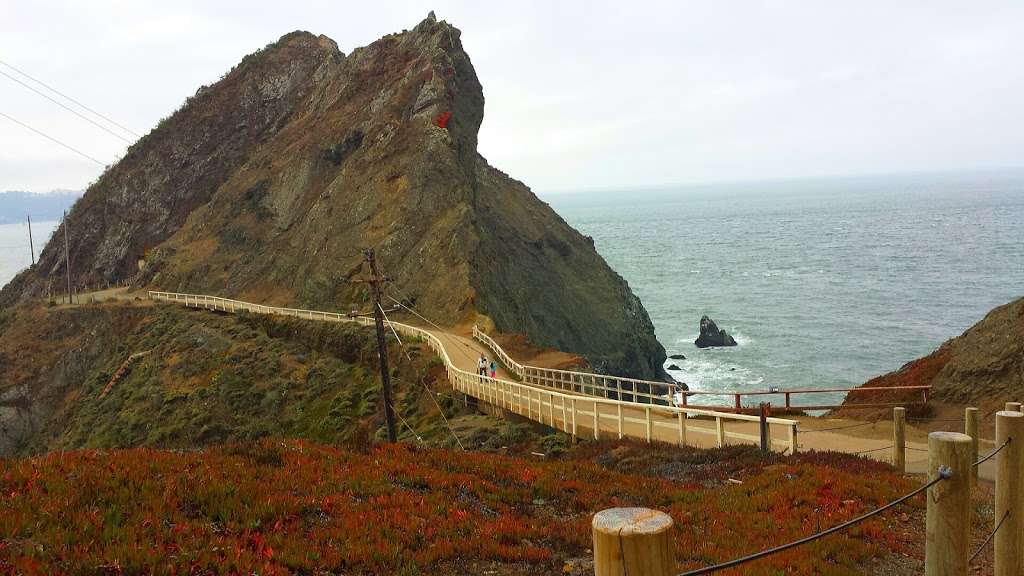 Point Bonita Trail | 94865, CA-1, Sausalito, CA 94965, USA