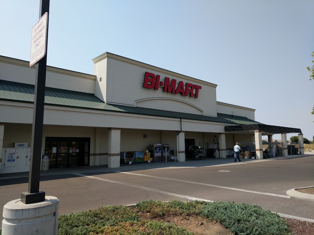 Bi-Mart Membership Discount Stores | 179 ID-52, Emmett, ID 83617, USA | Phone: (208) 477-5270