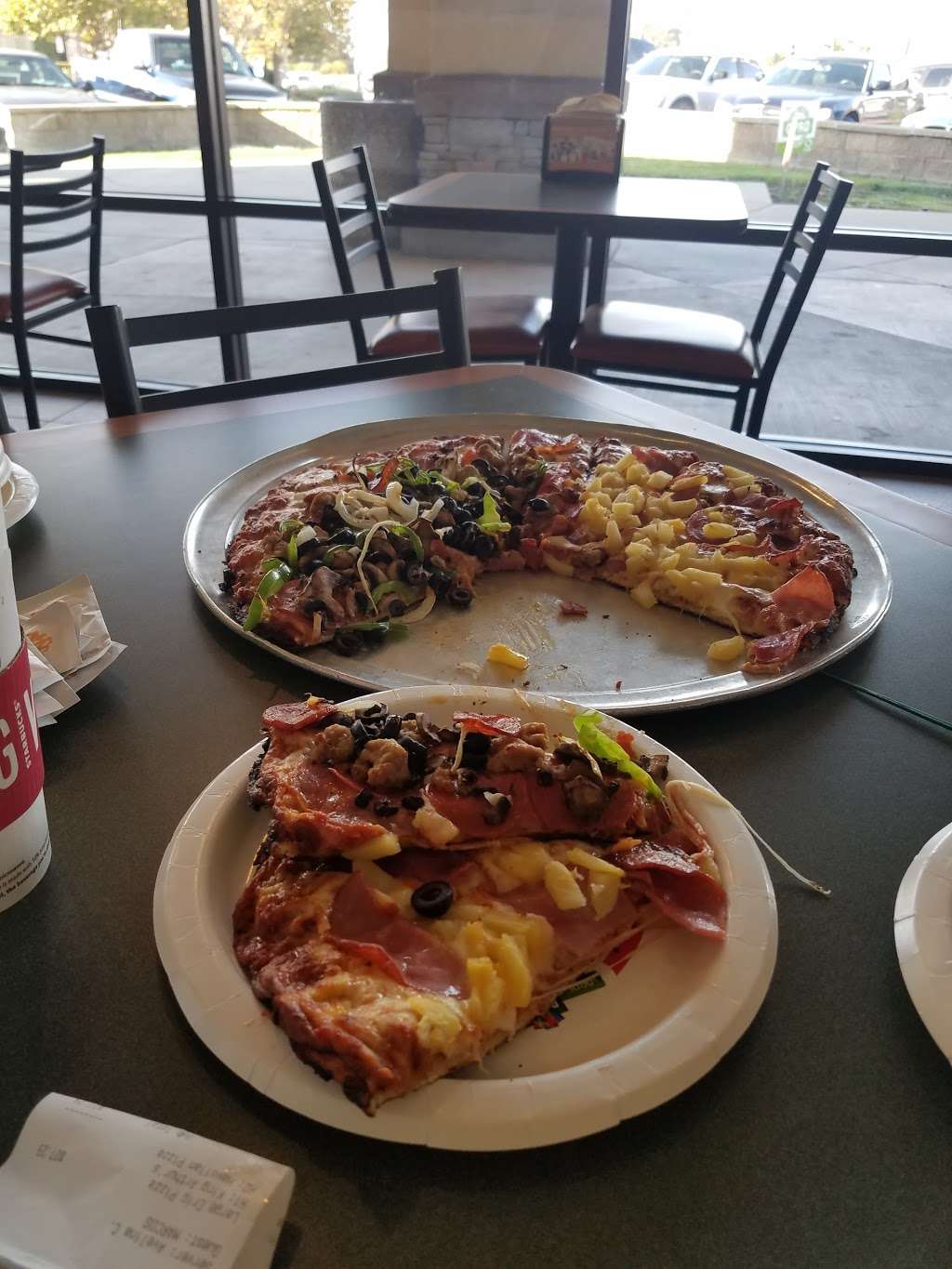 Round Table Pizza