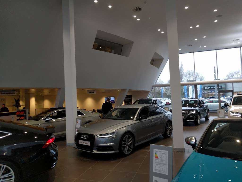 Hatfield Audi | 174 Great N Rd, Hatfield AL9 5JN, UK | Phone: 01707 861835