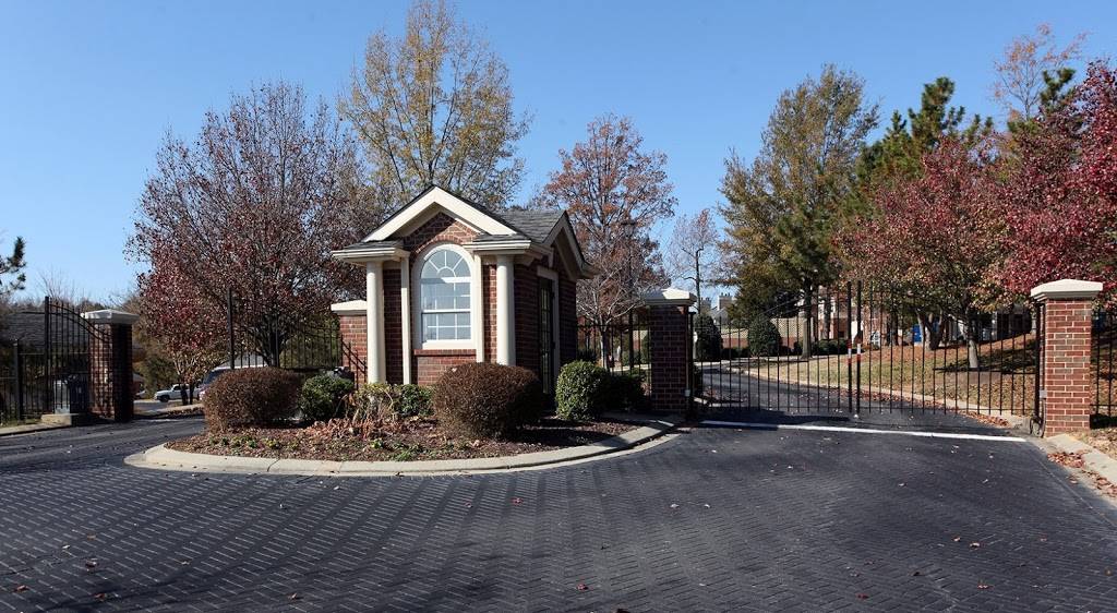 Bridford Lake Apartments | 1150 Bridford Lake Cir, Greensboro, NC 27407, USA | Phone: (336) 292-4544