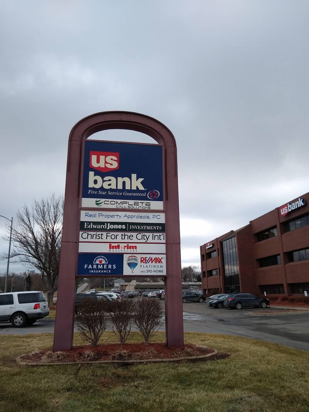 U.S. Bank Branch | 5332 S 138th St, Omaha, NE 68137, USA | Phone: (402) 891-7040