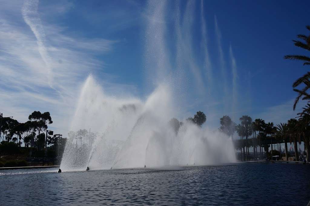 Gateway Plaza Fanfare Fountain | 600 N Harbor Blvd, San Pedro, CA 90731 | Phone: (310) 732-3508
