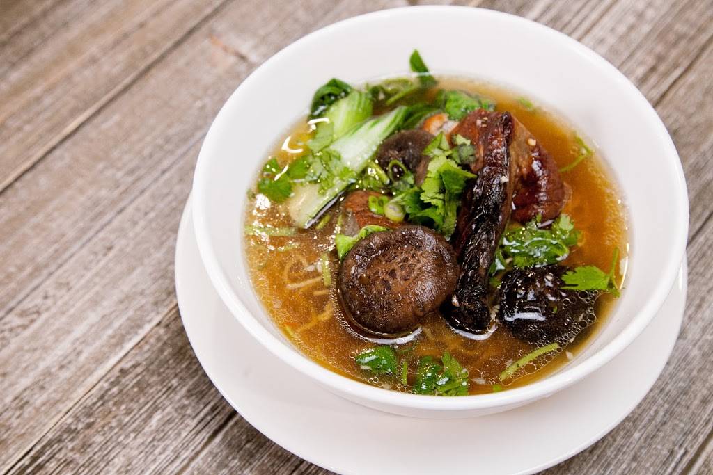 Pho Mai Vietnamese Cusine | 2230 S Collins St, Arlington, TX 76010 | Phone: (817) 801-0016