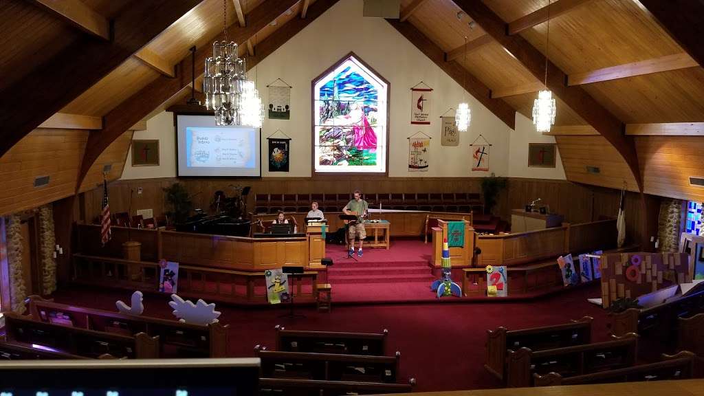 First United Methodist Church of Mont Belvieu | 10629 Eagle Dr, Mont Belvieu, TX 77580, USA | Phone: (281) 576-1832