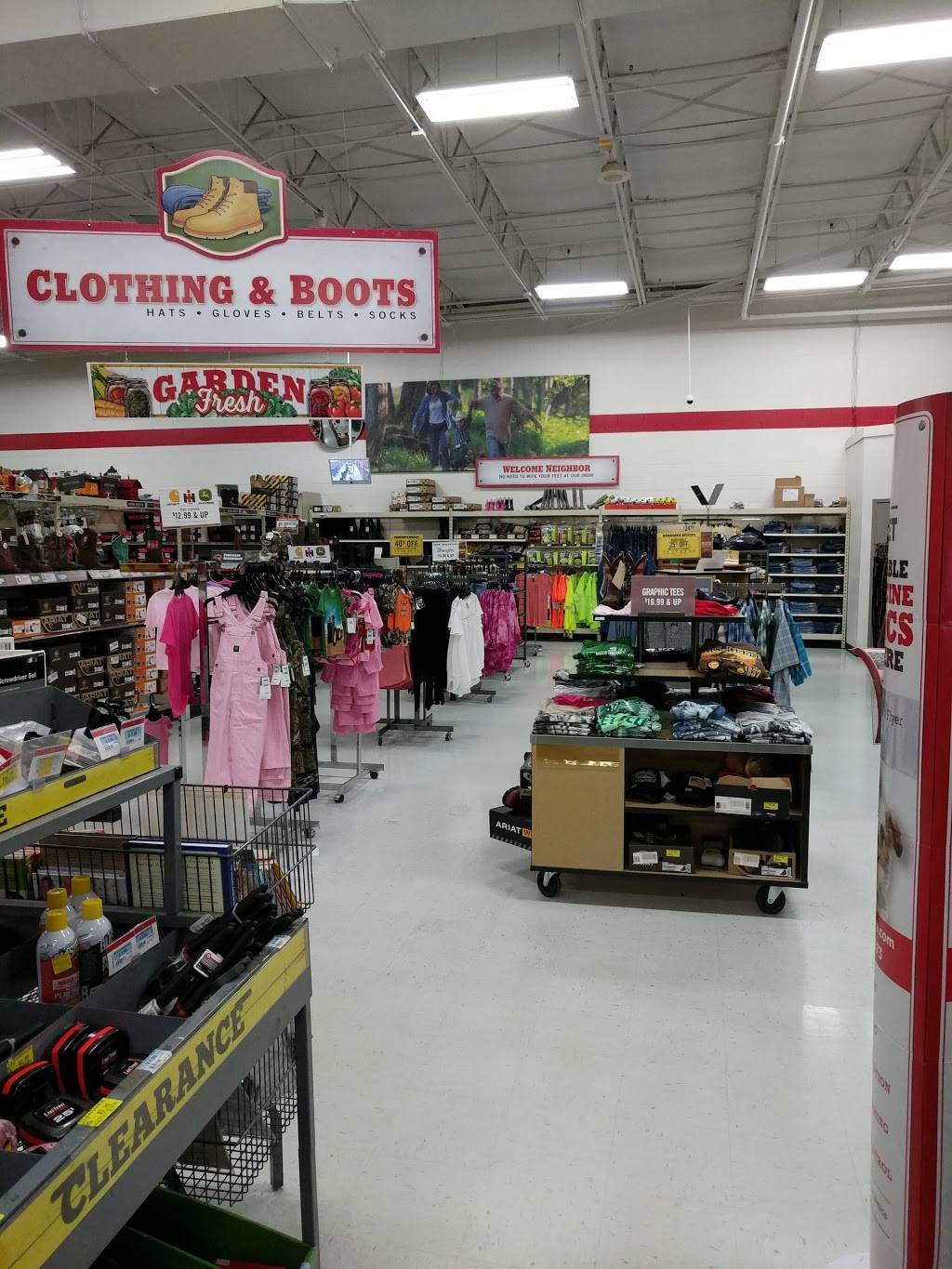 Tractor Supply Co. | 1201 Mammoth Dr, Knightdale, NC 27545, USA | Phone: (919) 266-5628