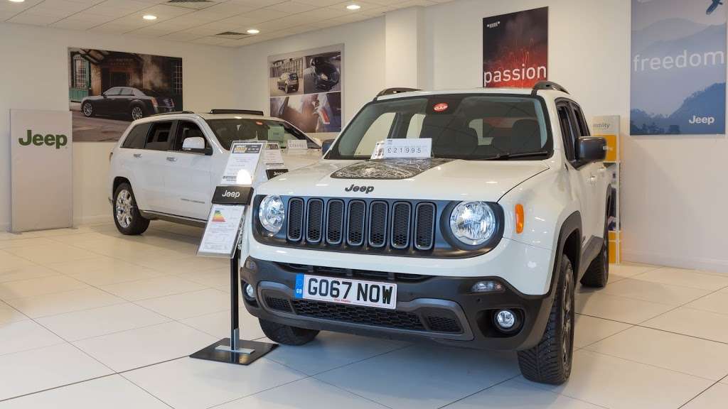 Glyn Hopkin Fiat, Abarth, Alfa Romeo & Jeep St. Albans | Lyon Way, St Albans AL4 0QU, UK | Phone: 01727 811811