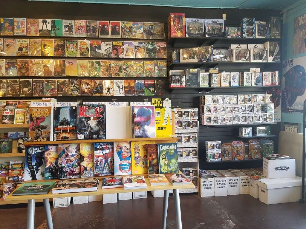 Ash Avenue Comics & Books | 806 S Ash Ave, Tempe, AZ 85281, USA | Phone: (480) 858-9447