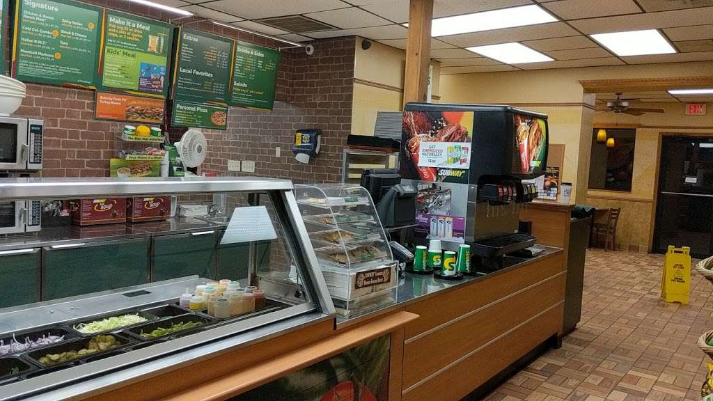 Subway Restaurants | 301 S 5th St, Atchison, KS 66002, USA | Phone: (913) 367-7505