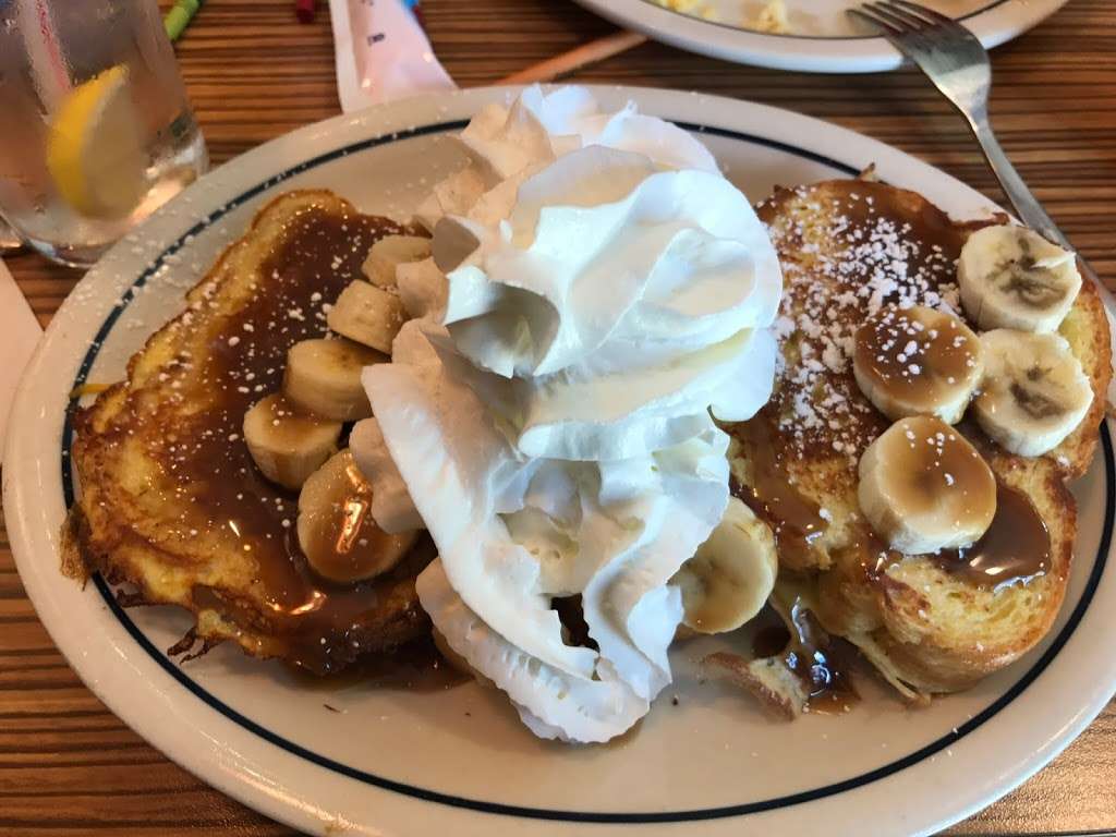 IHOP | 95 Main St, Tewksbury, MA 01876, USA | Phone: (978) 640-8950