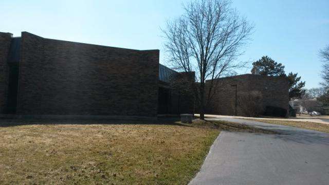 Brook Forest Elementary School | 60 Regent Dr, Oak Brook, IL 60523 | Phone: (630) 325-6888