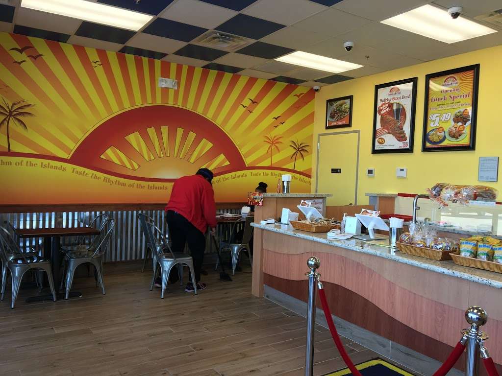 Golden Krust Caribbean Bakery and Grill - Kirby Drive | 8236 Kirby Dr, Houston, TX 77054, USA | Phone: (346) 330-9225