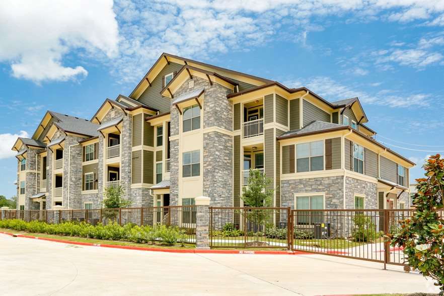 Plantation Park Apartments | 100 Cactus St, Lake Jackson, TX 77566 | Phone: (979) 297-2222