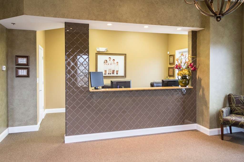 Long Grove Dental Studio | 3976 Illinois 22 e, Long Grove, IL 60047 | Phone: (847) 719-1973