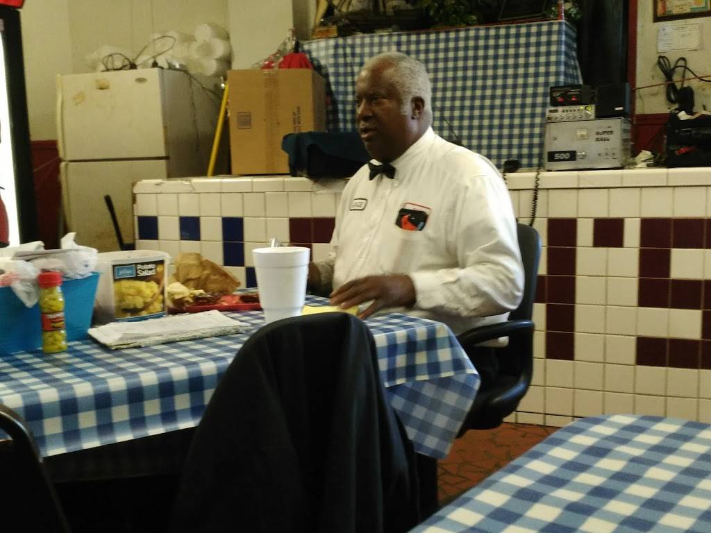 Rays World Famous BBQ | 1805 N Missouri St, West Memphis, AR 72301, USA | Phone: (870) 732-2044