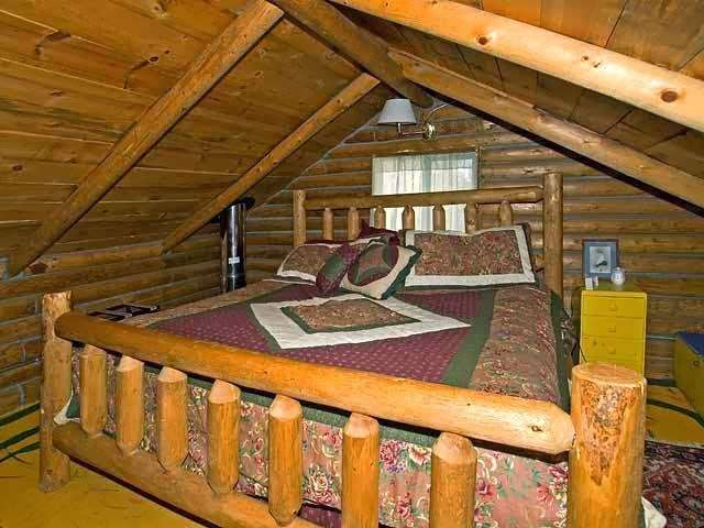 Hideout Cabins | 2817 Riverside Dr, Lyons, CO 80540, USA | Phone: (303) 652-6114