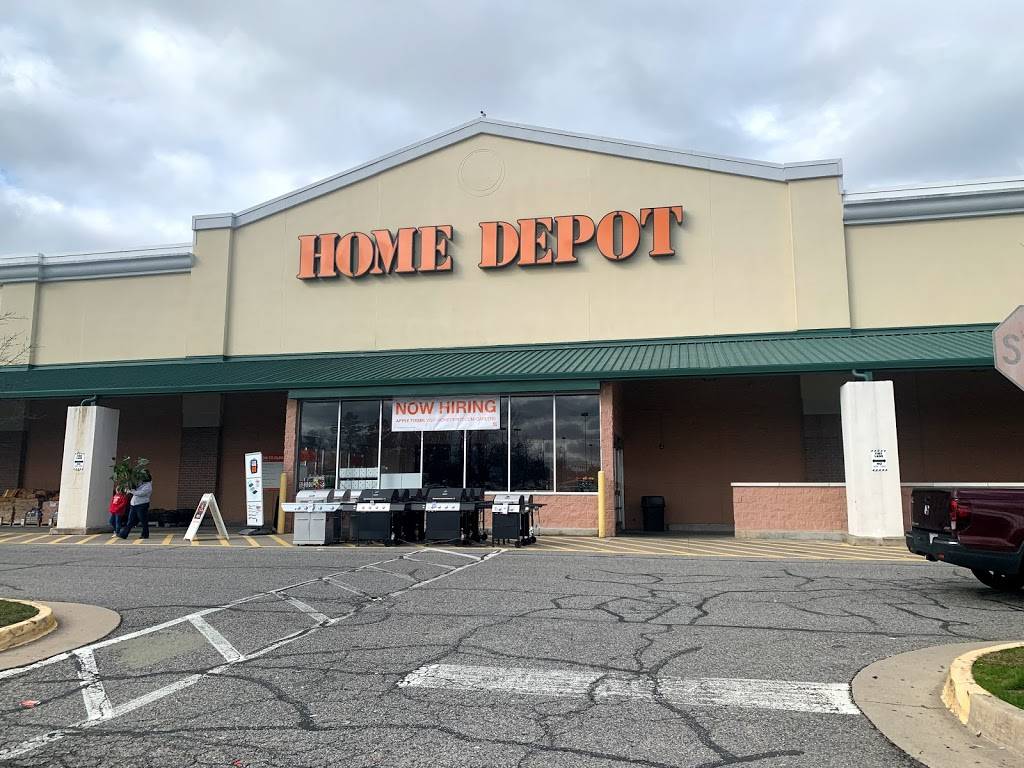 The Home Depot | 12300 Chattanooga Plaza, Midlothian, VA 23112, USA | Phone: (804) 744-6311