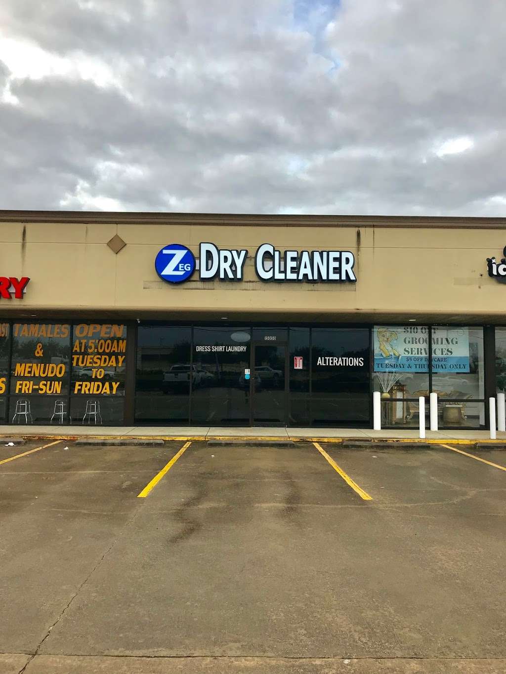 ZEG Dry Cleaner | 15050 Highway 6, Rosharon, TX 77583 | Phone: (281) 972-9441