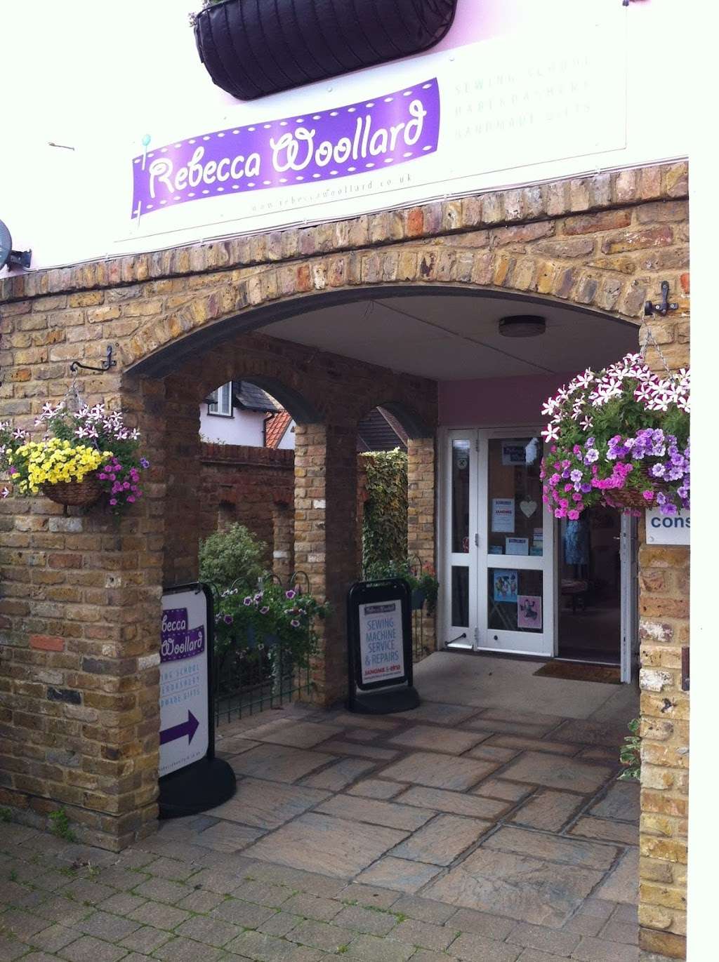 Rebecca Woollard Sewing School & Haberdashery | The Flowerpot, The Heath, Hatfield Heath, Bishops Stortford CM22 7EB, UK | Phone: 07887 654717