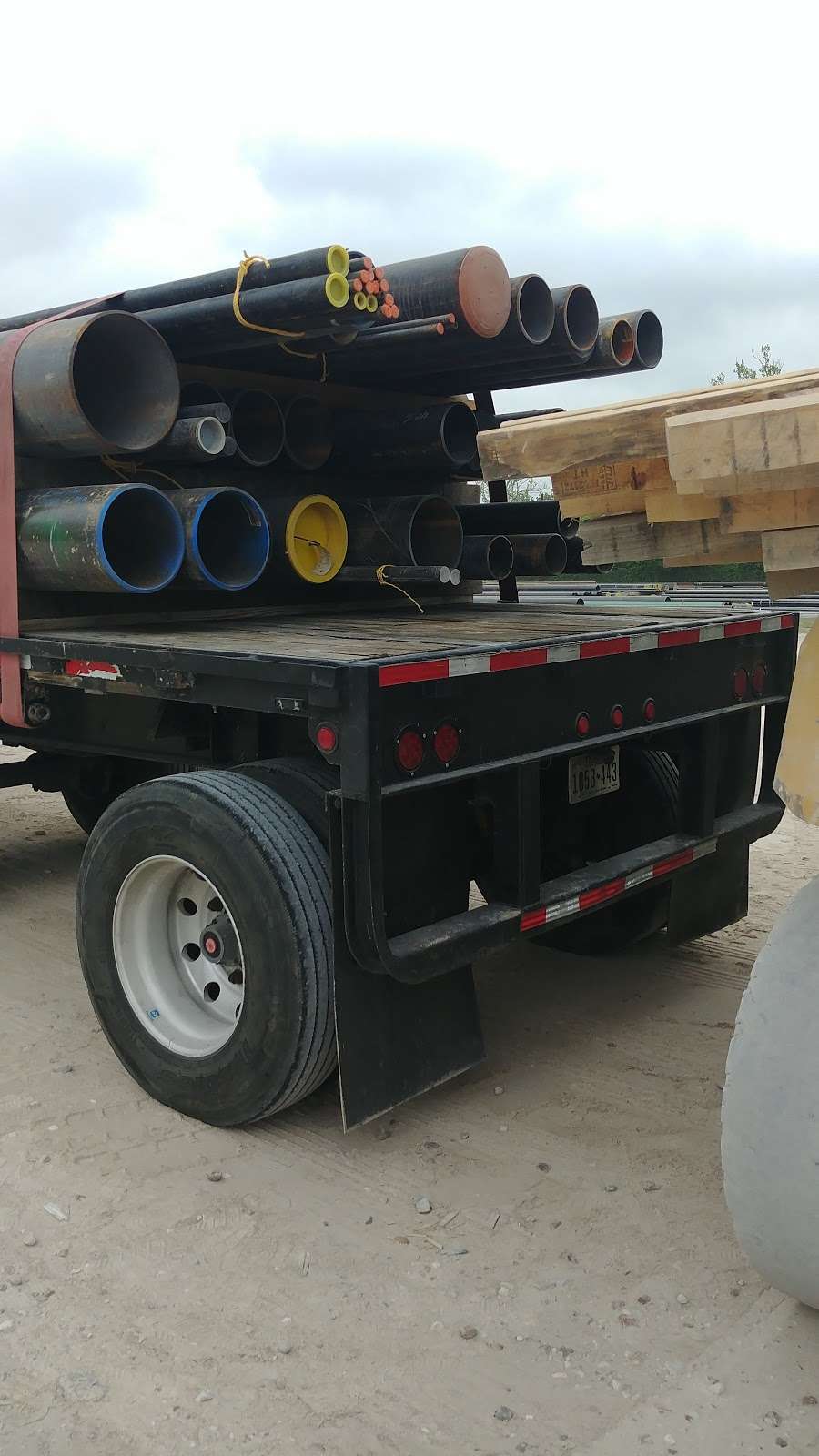 Kelly Pipe Co LLC | 10501 Sheldon Rd, Houston, TX 77044, USA | Phone: (281) 456-0382