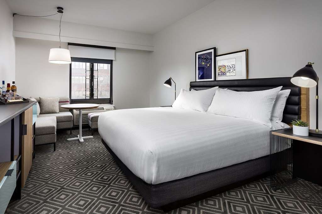 Freepoint Hotel Cambridge, Tapestry Collection by Hilton | 220 Alewife Brook Pkwy, Cambridge, MA 02138, USA | Phone: (617) 491-8000
